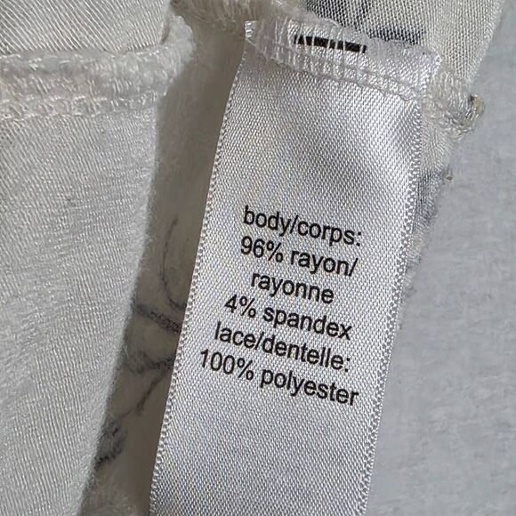 Maurices Floral Lace Back Cardigan XL - Picture 8 of 9